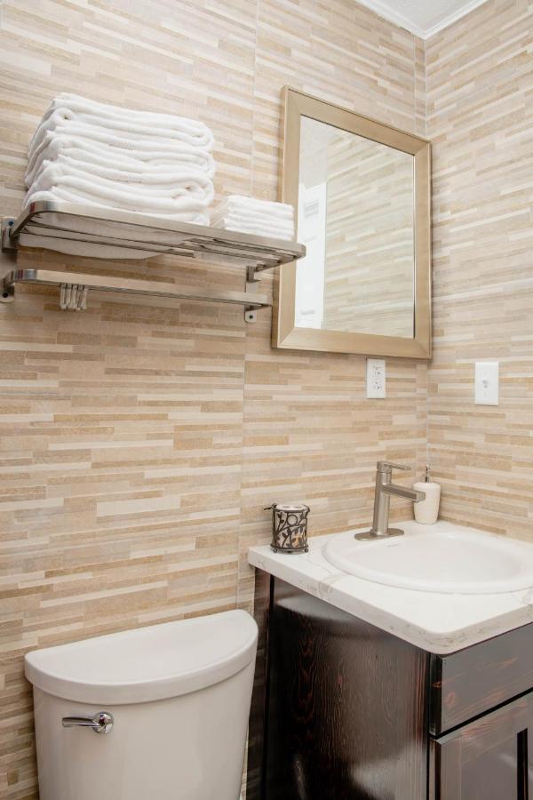 Sheer Bliss Beachview Apt #2 Джорджтаун Екстериор снимка