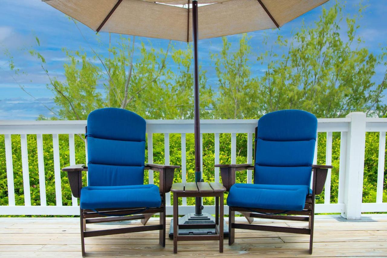 Sheer Bliss Beachview Apt #2 Джорджтаун Екстериор снимка